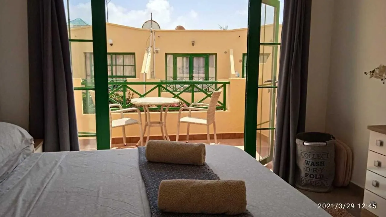 Inviting 1-Bed Apartment On Castillo Mar Caleta De Fuste